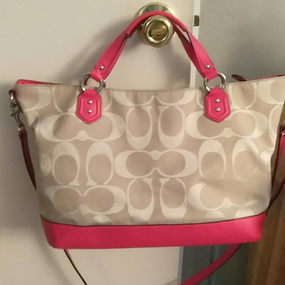 Coach tote pink and tan - Picture 3 of 8